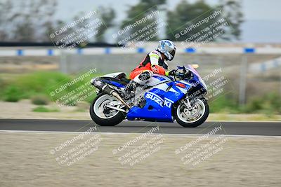 media/Apr-18-2025-TrackDaz (Fri) [[45f5874c44]]/C Group/Session 1 (Turn 7)/